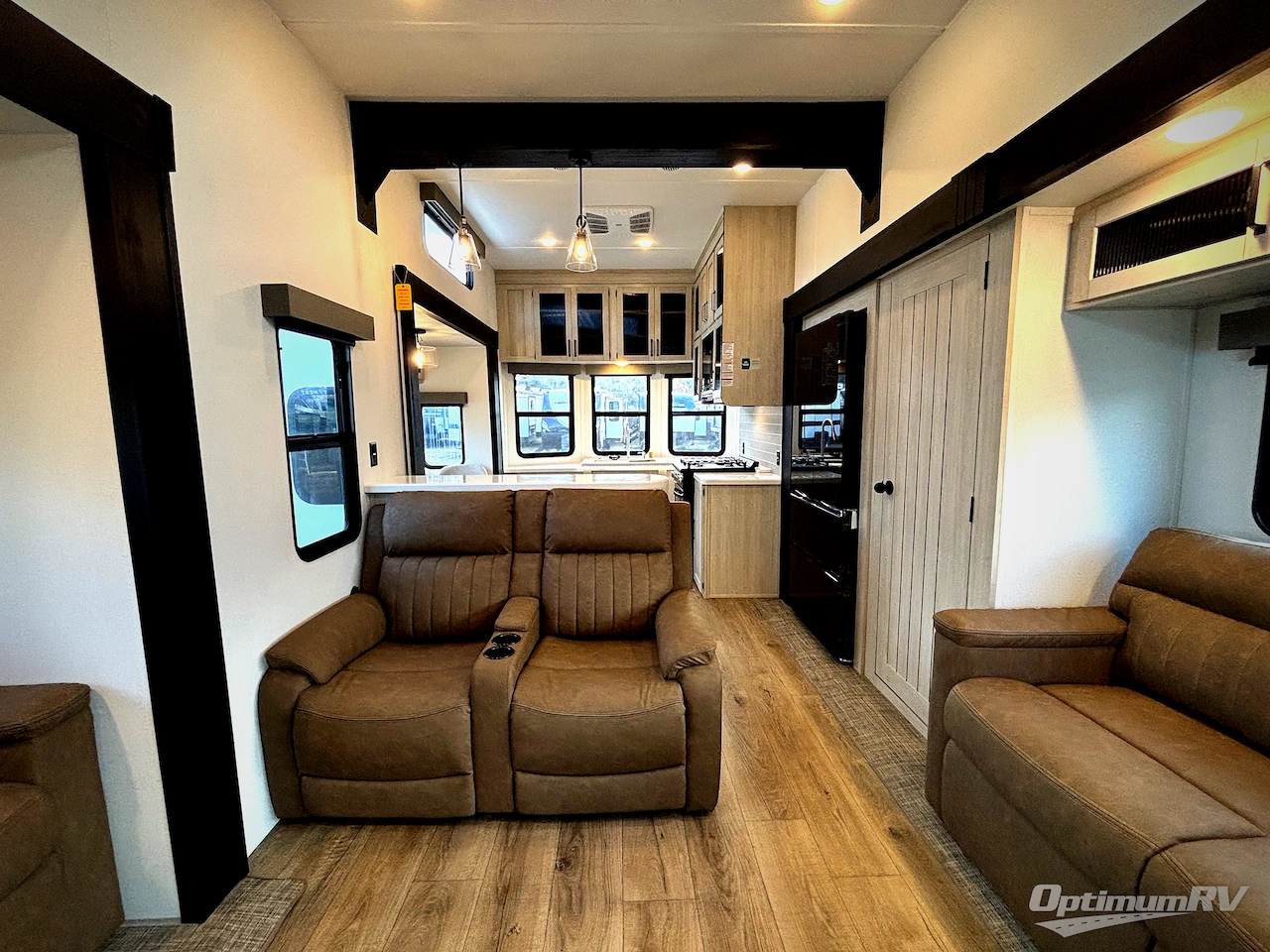 2026 Forest River Puma Vista 403LFT Photo 4