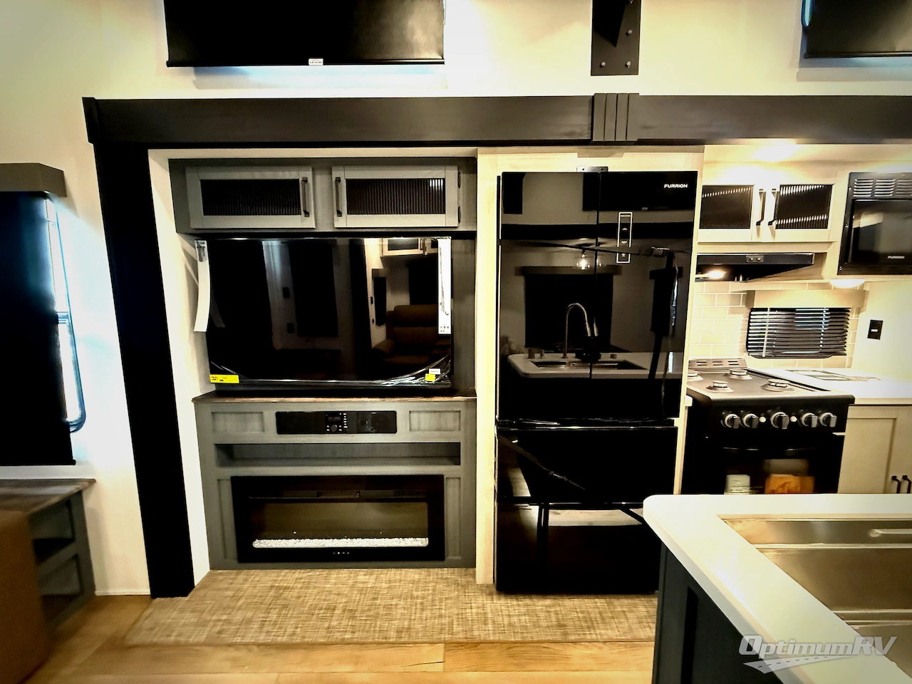 2026 Forest River Puma Vista 401RLFT Photo 11