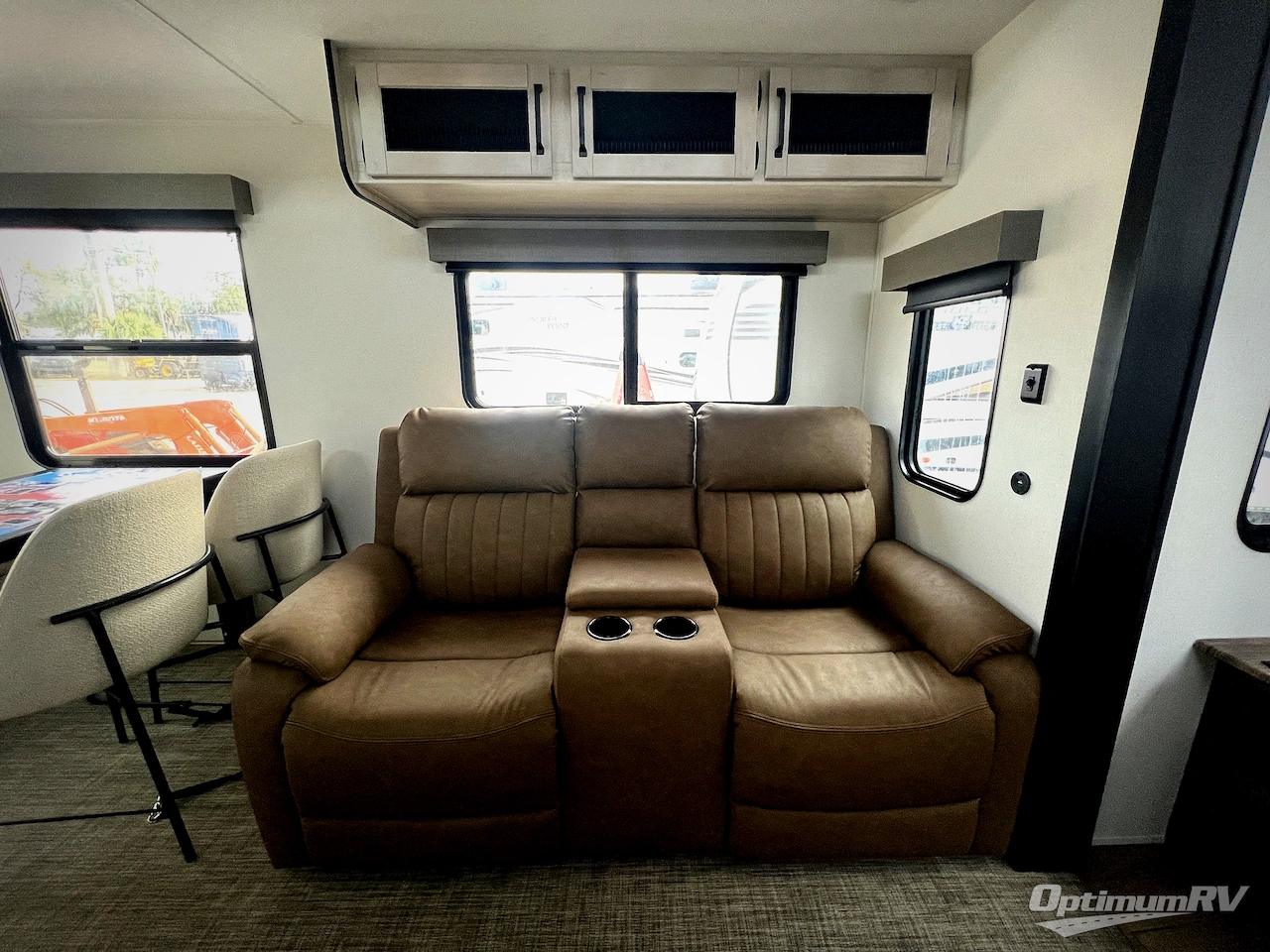 2026 Forest River Puma Vista 401RLFT Photo 8