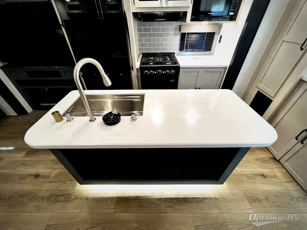 2026 Forest River Puma Vista 401RLFT Photo 14