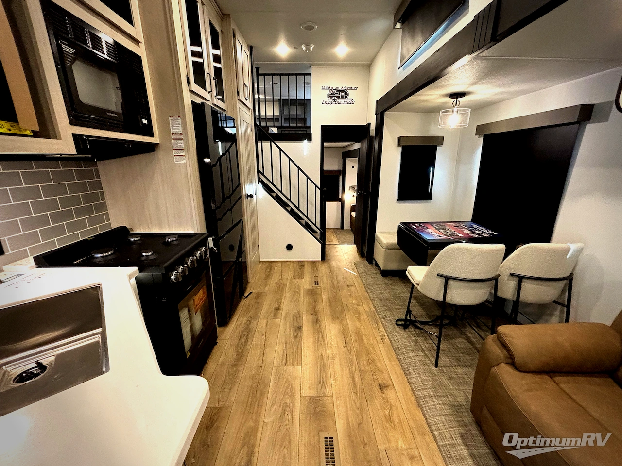 2026 Forest River Puma Vista 403LFT Photo 4