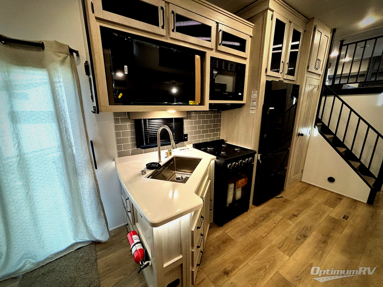 2026 Forest River Puma Vista 403LFT Photo 16