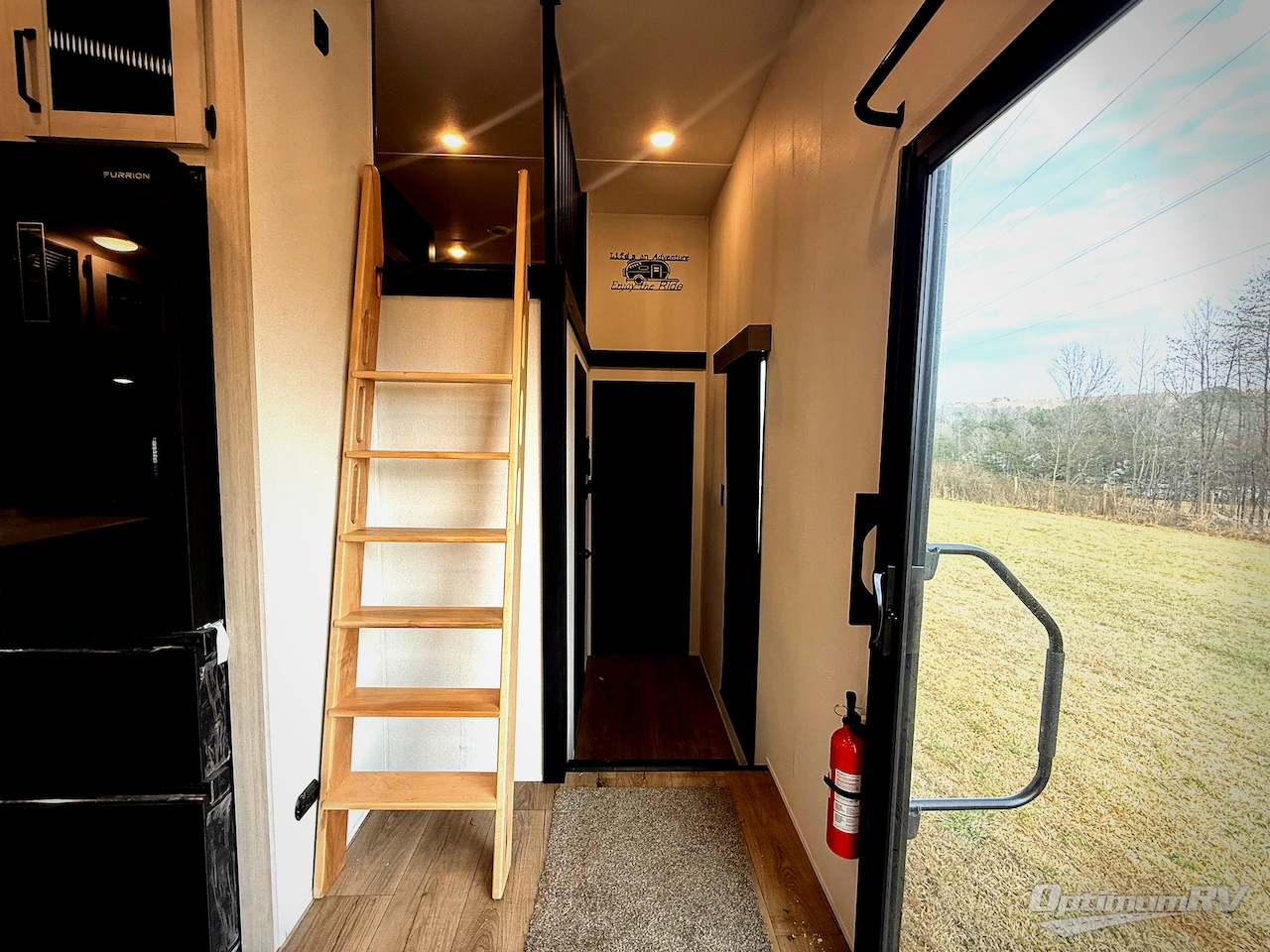 2026 Forest River Puma Vista 423LFT Photo 3