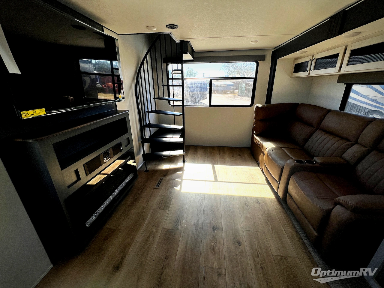 2026 Forest River Puma Vista 423LFT Photo 6