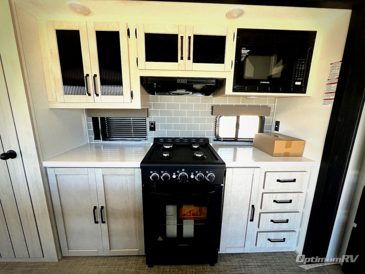 2026 Forest River Puma Vista 423LFT Photo 12