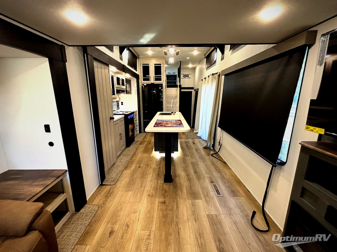 2026 Forest River Puma Vista 423LFT Photo 4