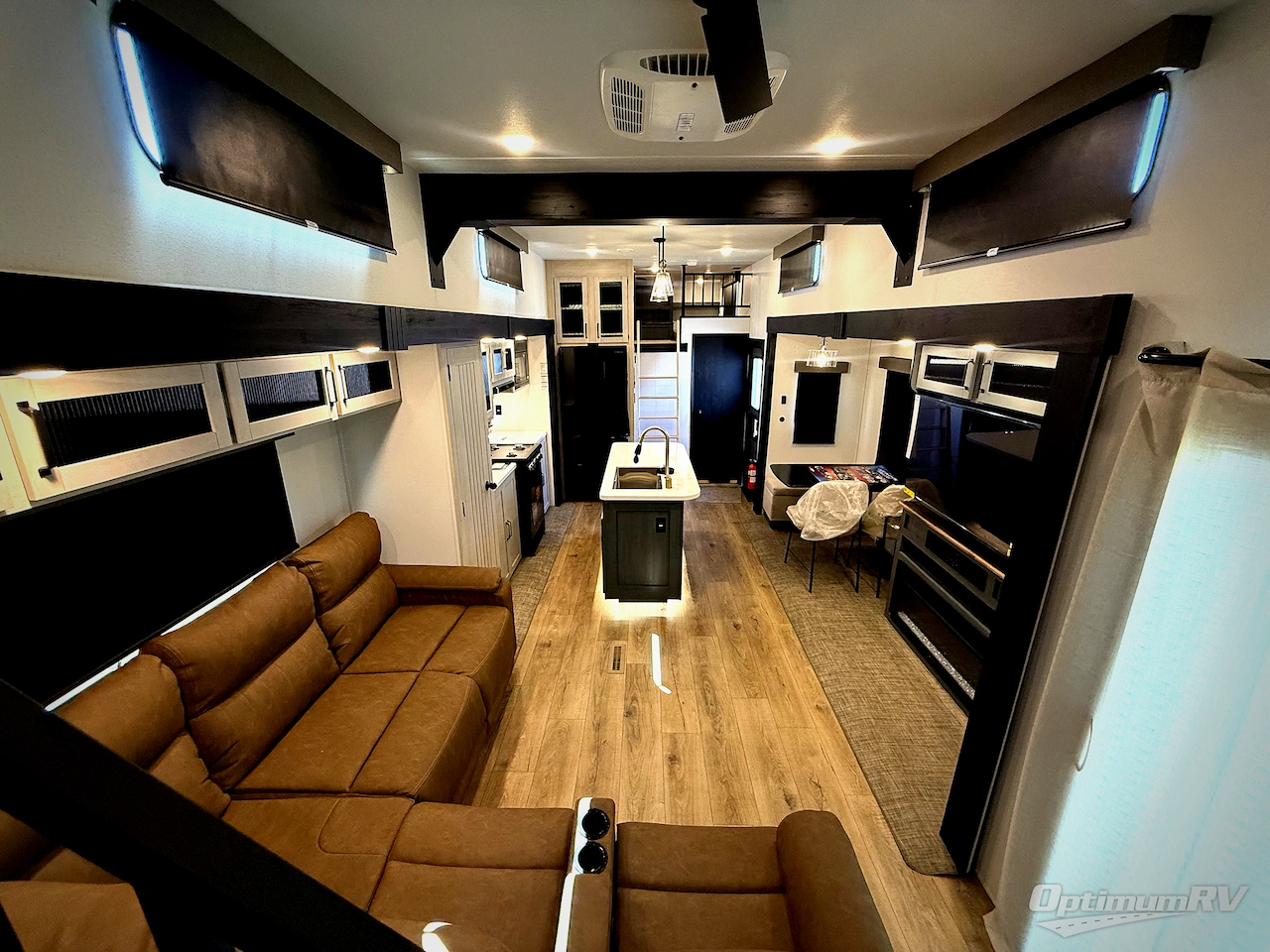 2026 Forest River Puma Vista 420LFT Photo 6