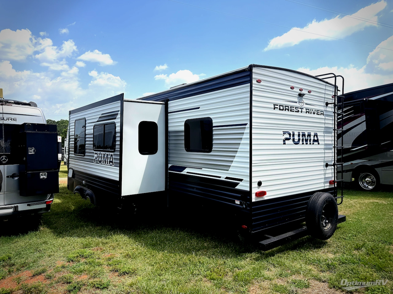 2027 Forest River Puma 337BH Photo 3