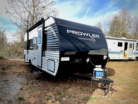 New 2026 Heartland Prowler 1702DBS Featured Photo