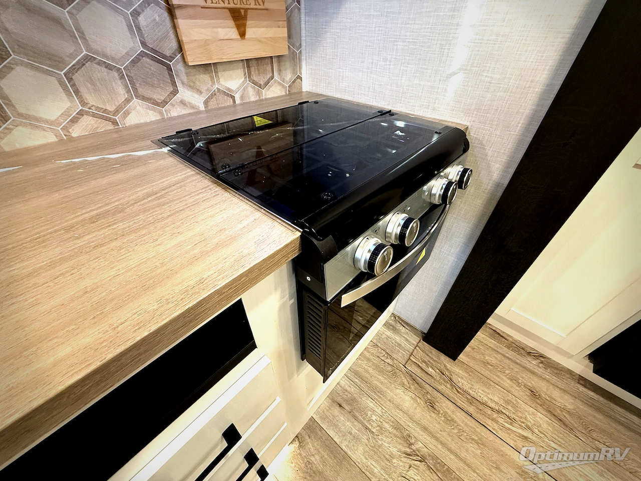 2026 Venture Sienna SA231VRK Photo 8