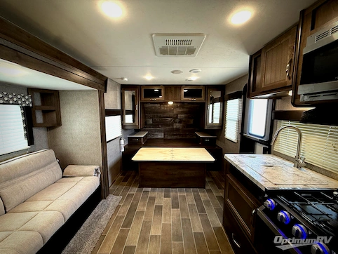 2020 Dutchmen Coleman Light 1805RB RV Photo 2