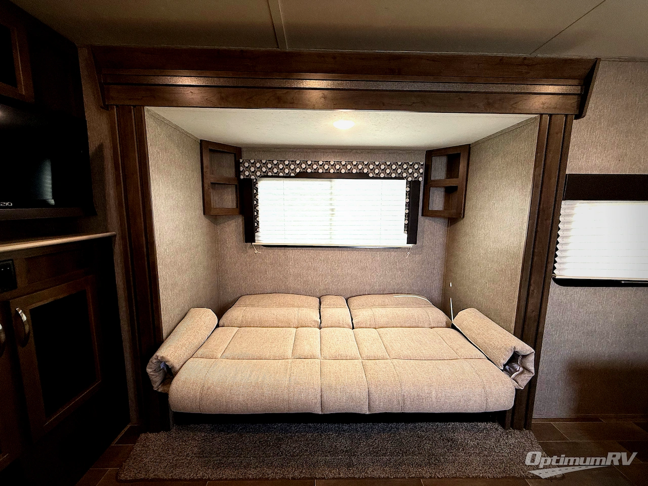 2020 Dutchmen Coleman Light 1805RB Photo 10