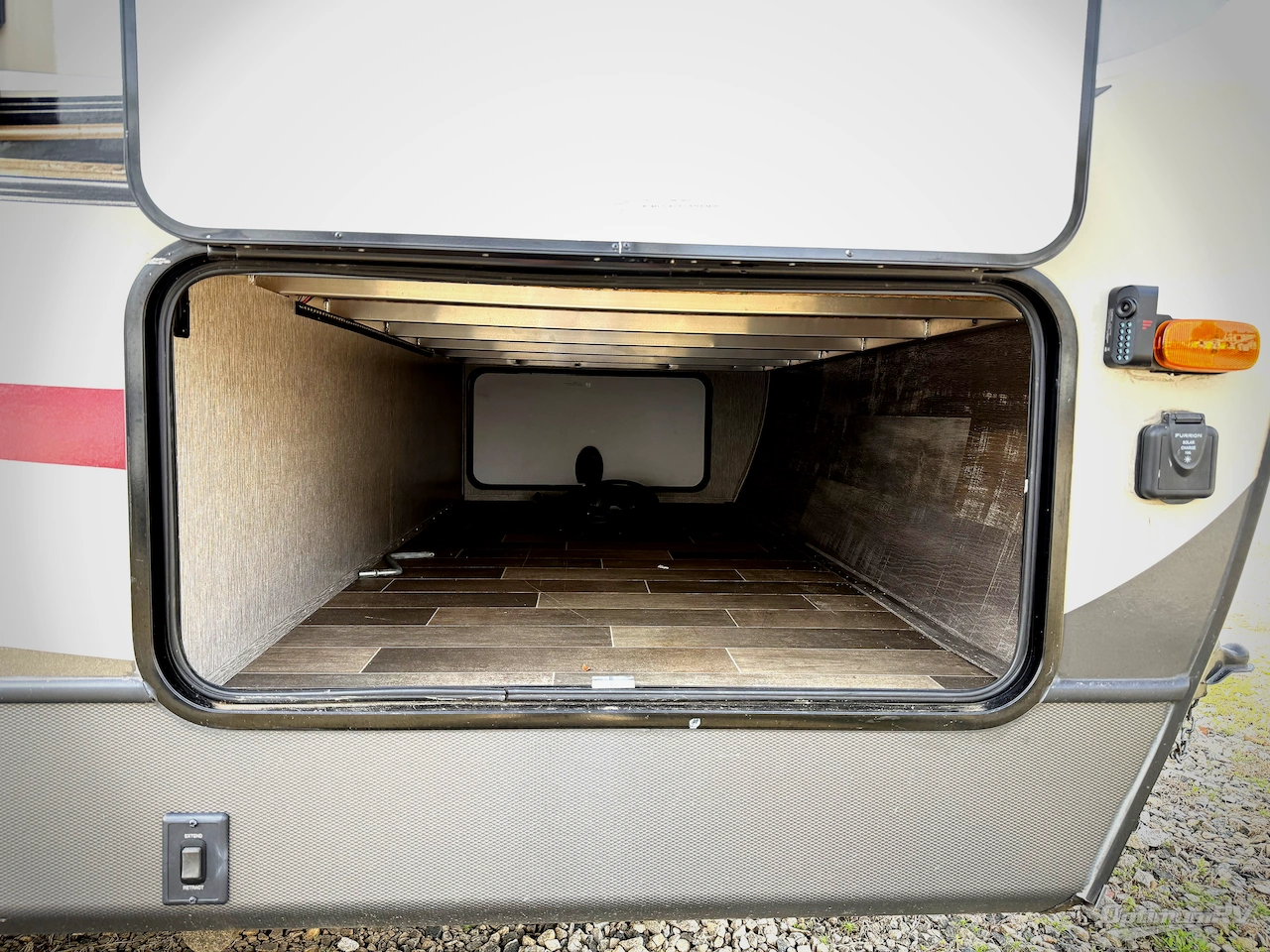 2020 Dutchmen Coleman Light 1805RB Photo 20