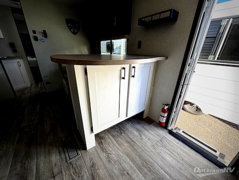 2026 Venture Sienna SA231VRK RV Photo 3