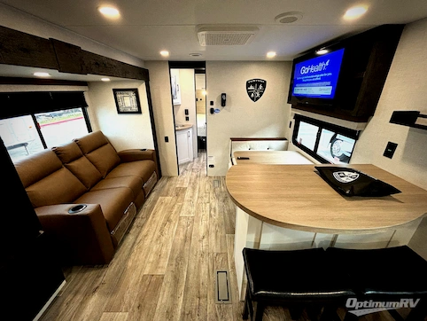 2026 Venture Sienna SA231VRK RV Photo 2