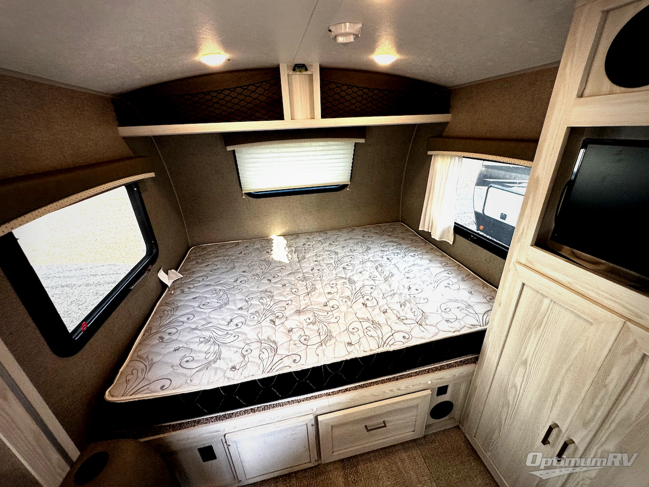 2020 Forest River Rockwood GEO Pro 19FBS Photo 8