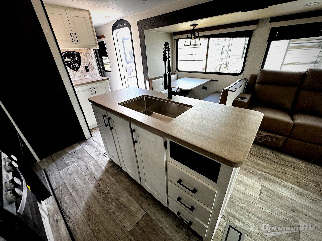 2026 Venture Sienna SA293VIK Photo 2