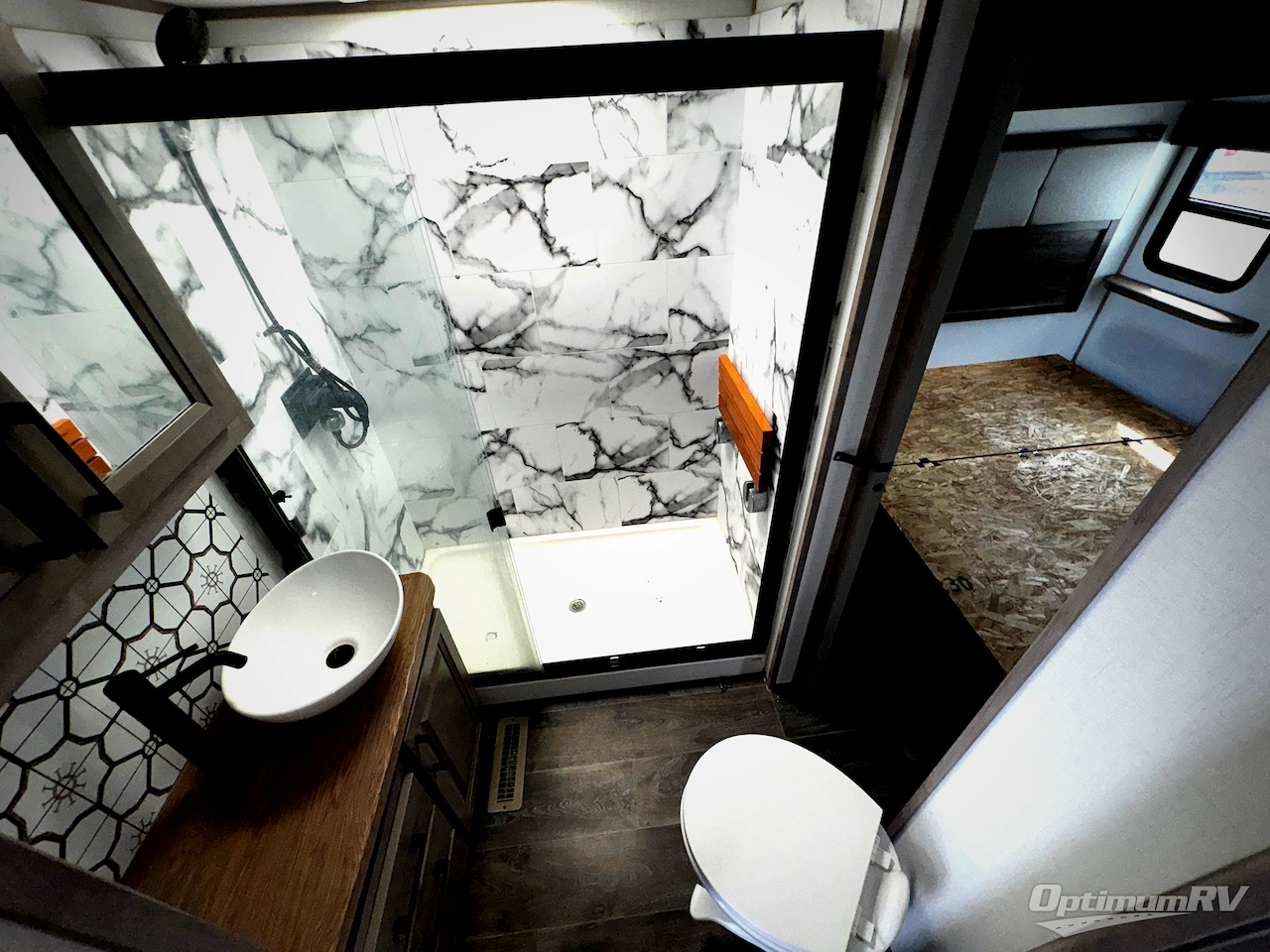 2023 Dutchmen Yukon 412DB Photo 11