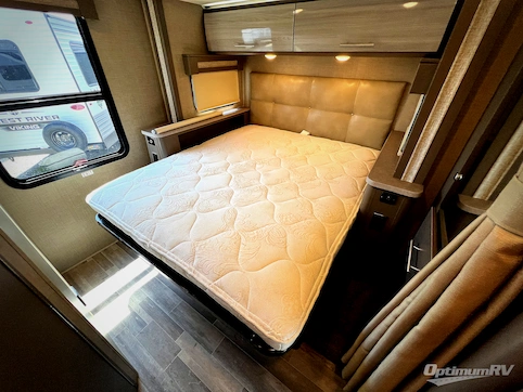 2019 Thor Compass 23TB RV Photo 4