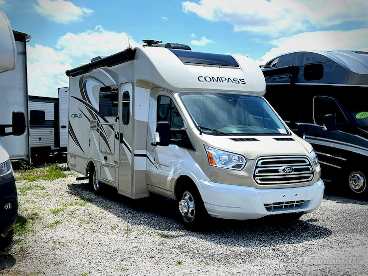 2019 Thor Compass 23TB RV Photo 1
