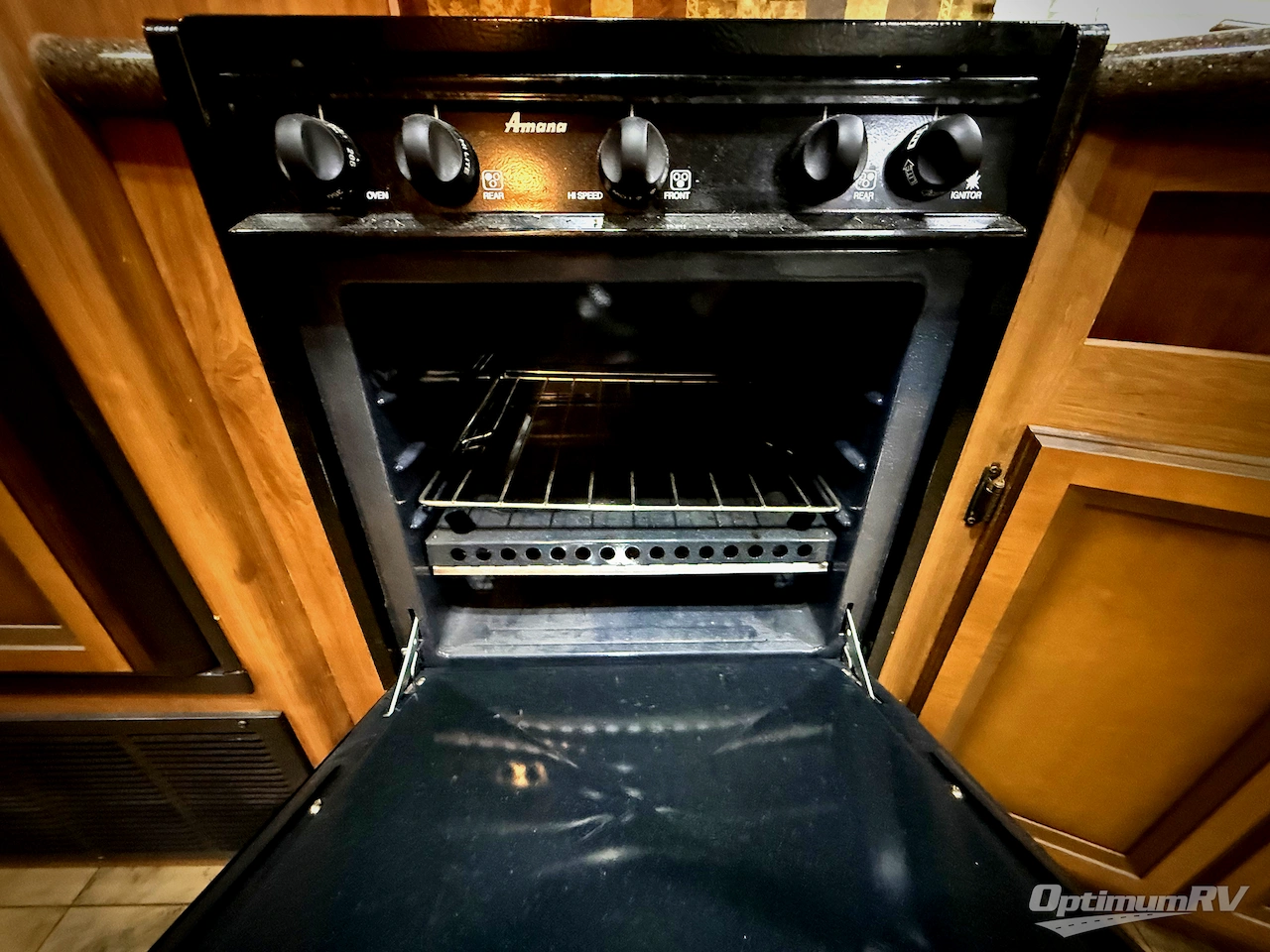 2012 CrossRoads Cruiser CF27RLX Photo 12