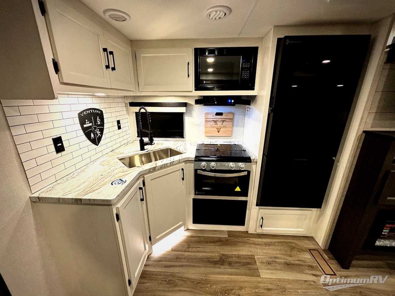 2026 Venture Stratus SR261VRB Photo 6