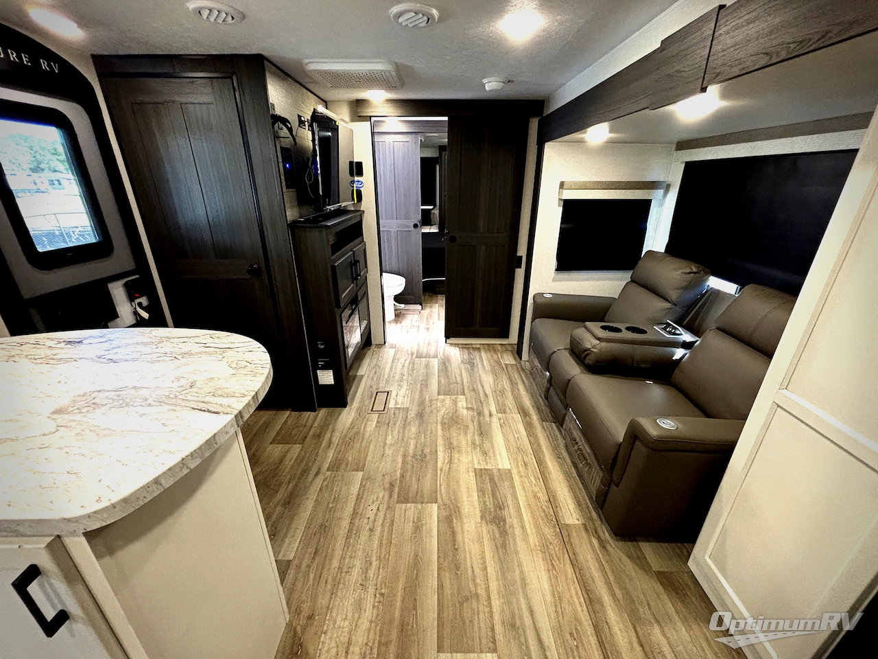 2025 Venture Stratus SR262VFK Photo 4