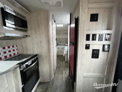 2024 Gulf Stream Vintage Cruiser 19TWD RV Photo 2