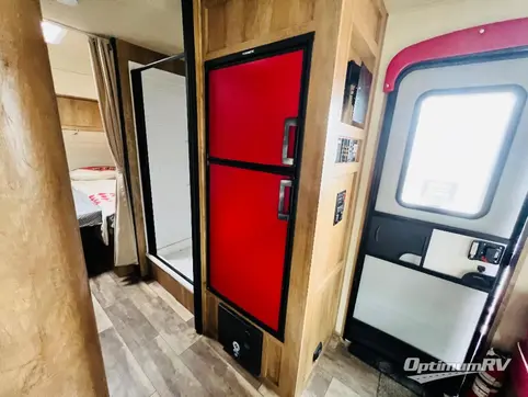 2023 Gulf Stream Vintage Cruiser 19TWD RV Photo 3