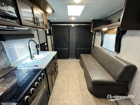 2021 Forest River Cherokee Grey Wolf 18RR RV Photo 3
