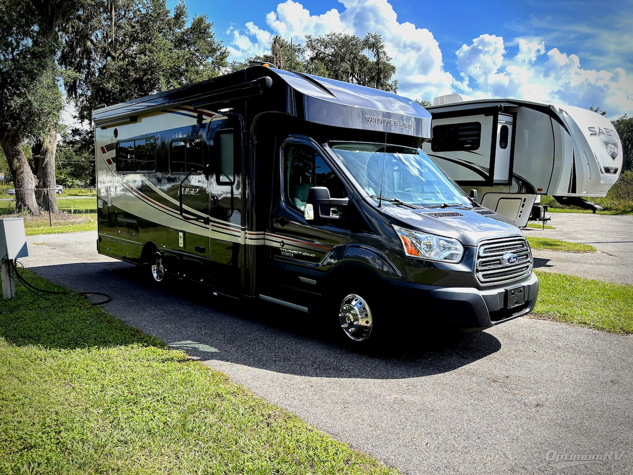 2018 Winnebago Fuse 23A