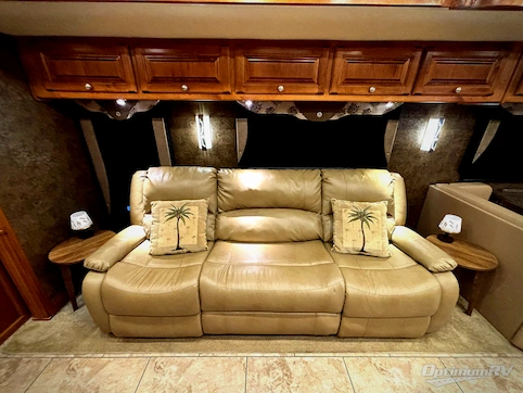 2015 Tiffin Allegro 36 LA RV Photo 3