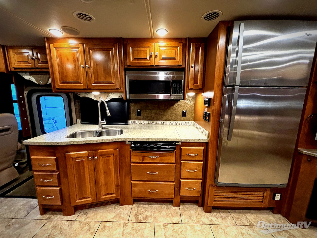 2015 Tiffin Allegro 36 LA Photo 6