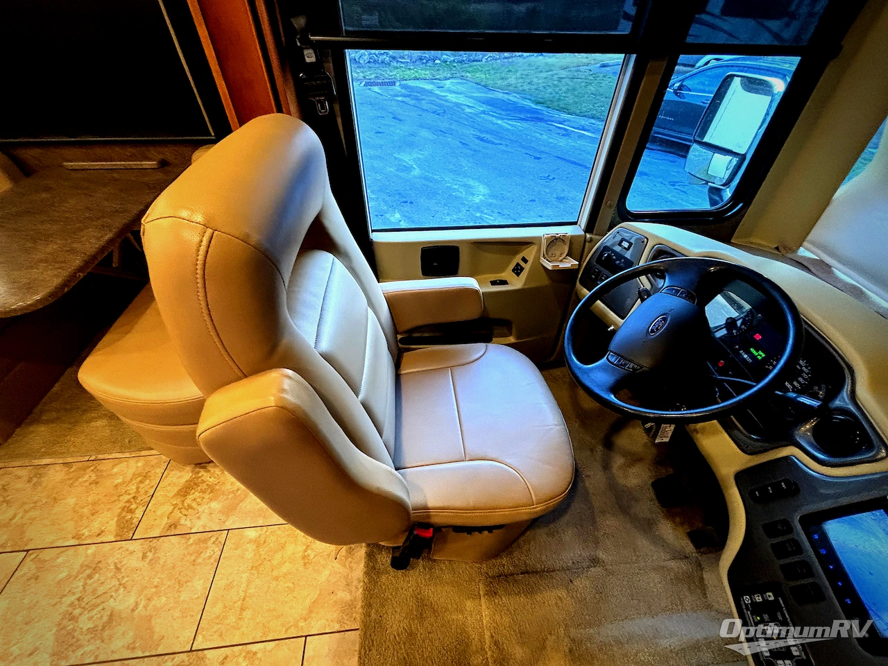 2015 Tiffin Allegro 36 LA Photo 7