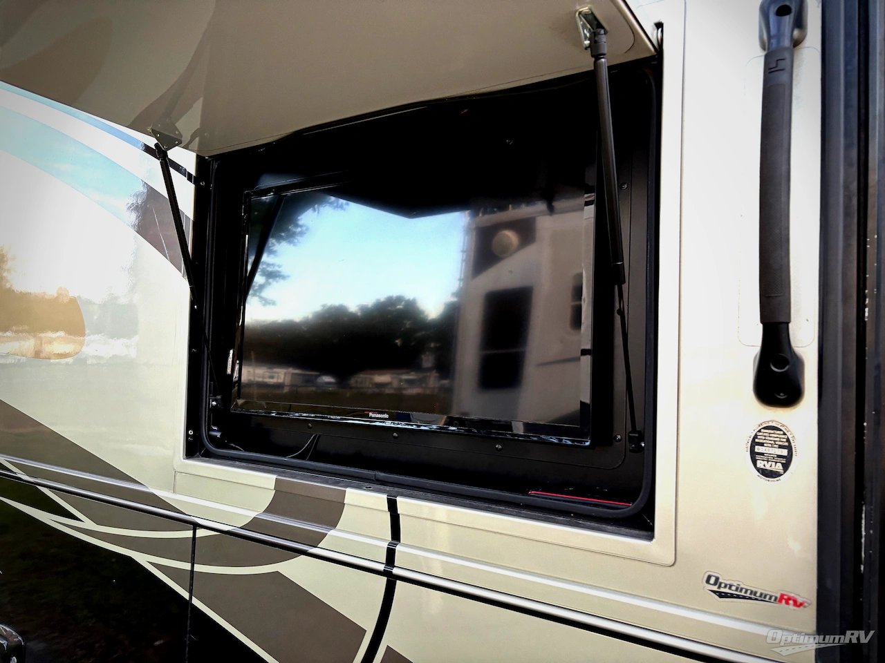 2015 Tiffin Allegro 36 LA Photo 23