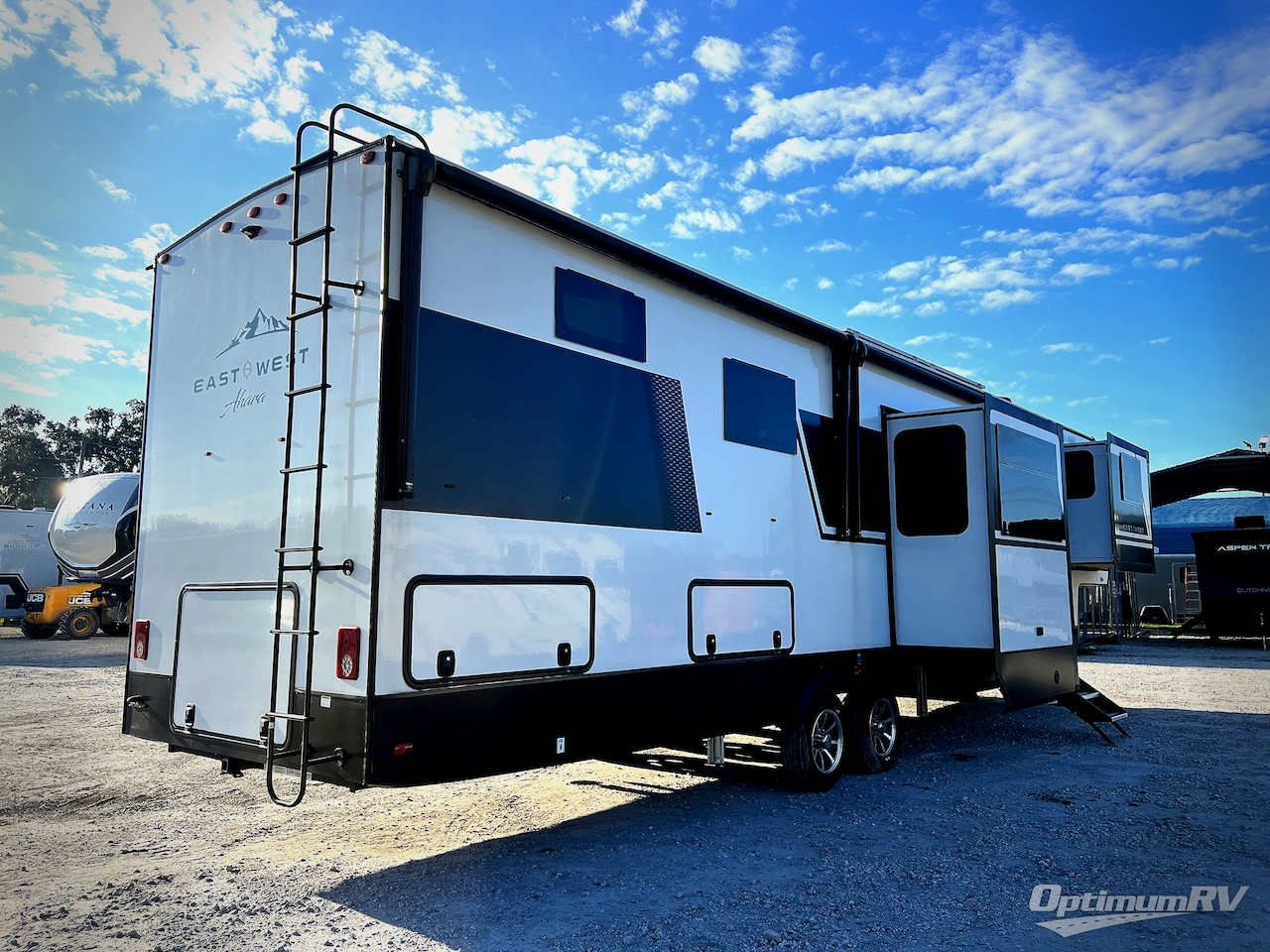 2024 East To West Ahara 380FL Photo 3