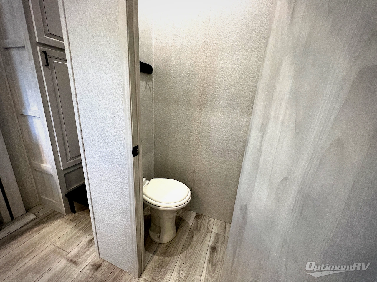 2024 East To West Ahara 380FL Photo 19