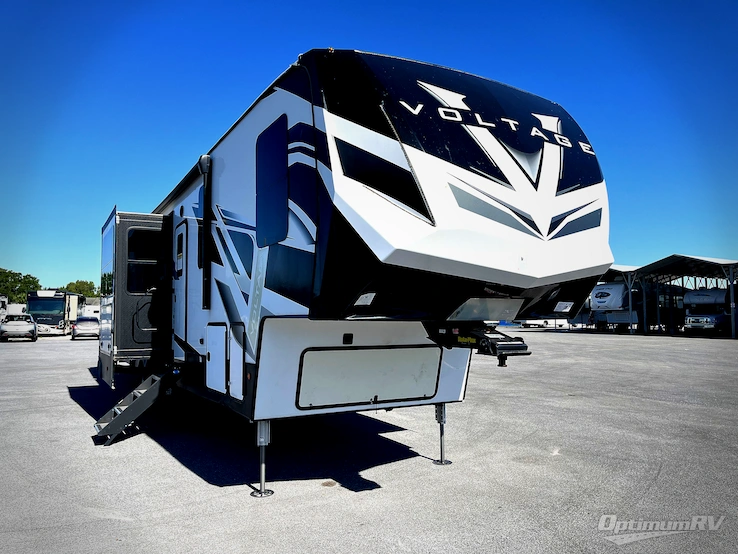 2021 Dutchmen Voltage 3845 RV Photo 1