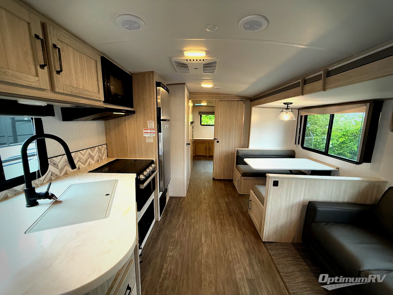 2022 Cruiser Twilight Signature TWS3300 Photo 3