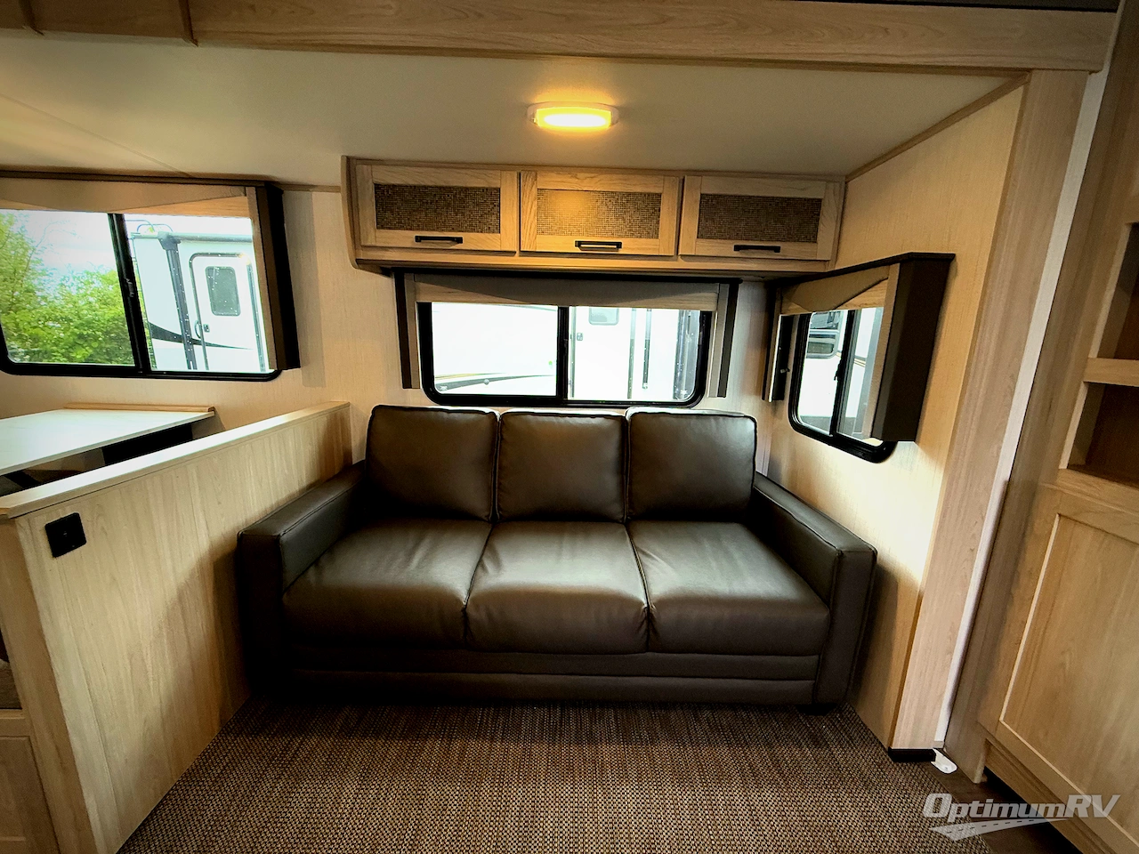 2022 Cruiser Twilight Signature TWS3300 Photo 4