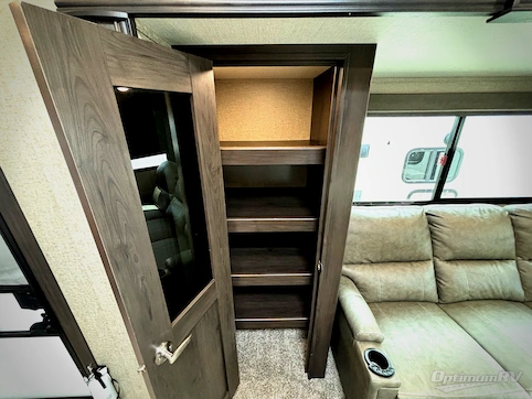 2022 Grand Design Reflection 31MB RV Photo 3
