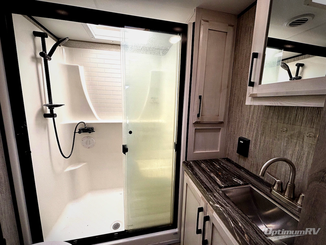 2022 KZ Durango D348BHF Photo 10