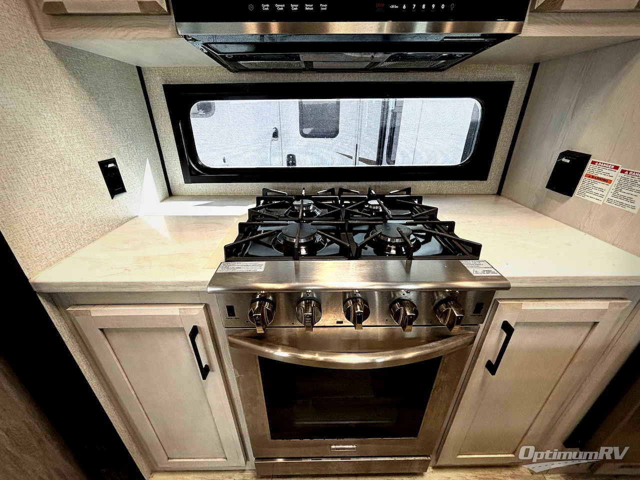 2022 KZ Durango D348BHF Photo 12