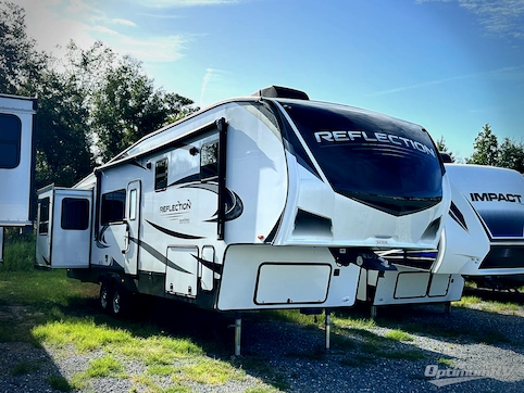 Used 2022 Grand Design Reflection 341RDS Featured Photo