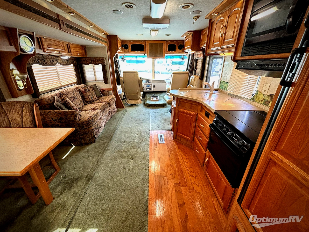 2003 Georgie Boy Cruise Master 3604T Photo 4