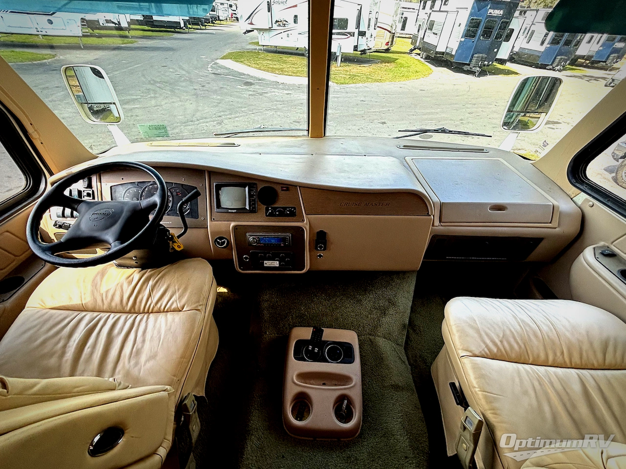 2003 Georgie Boy Cruise Master 3604T Photo 7