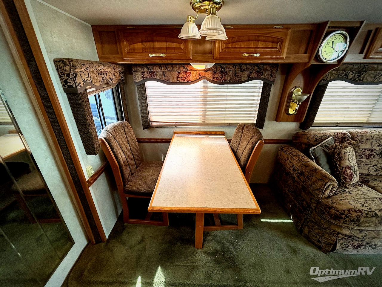 2003 Georgie Boy Cruise Master 3604T Photo 11