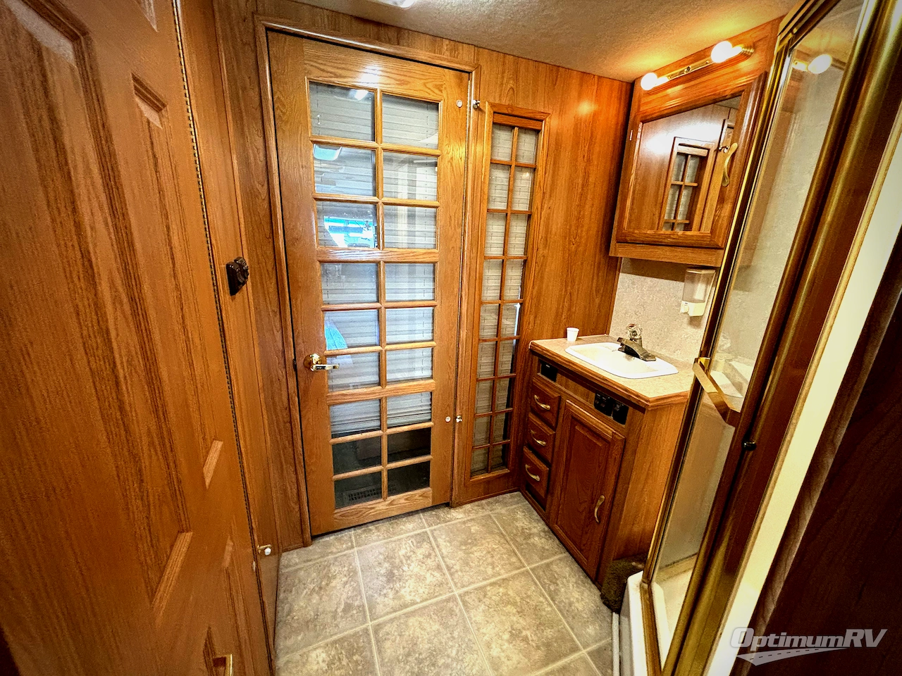 2003 Georgie Boy Cruise Master 3604T Photo 13