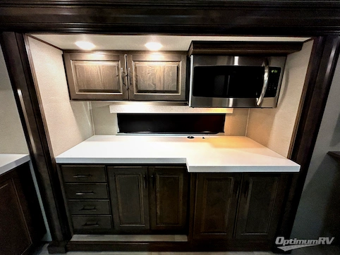 2022 Grand Design Solitude 390RK RV Photo 4