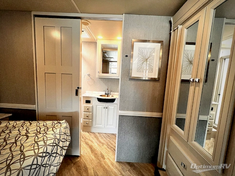 2021 Fleetwood Fortis 33HB RV Photo 4